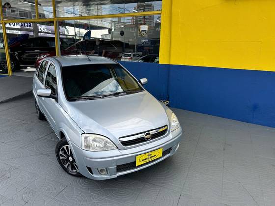 CHEVROLET CORSA 1.4 MPFI PREMIUM SEDAN 8V FLEX 4P MANUAL